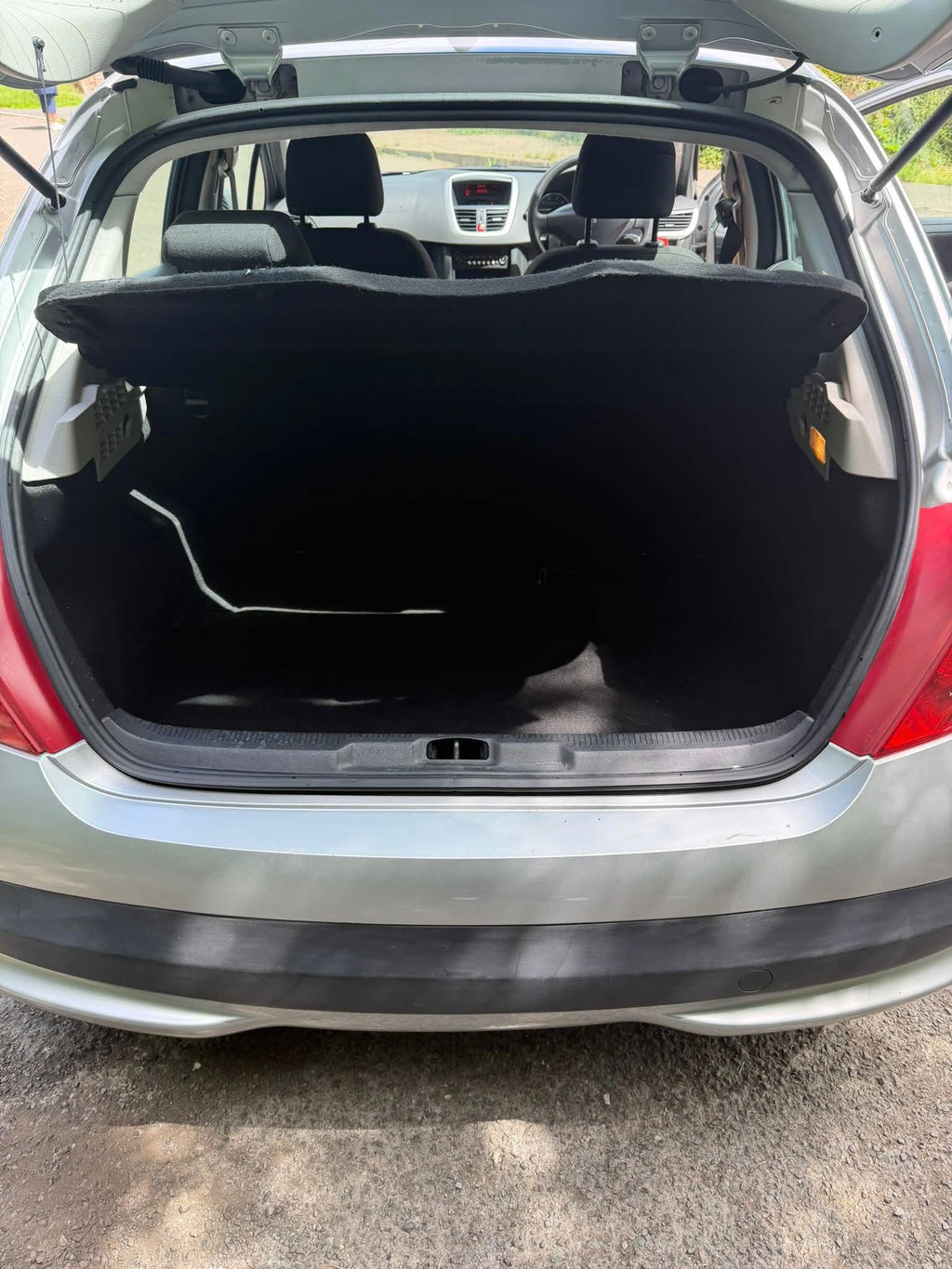 Peugeot 207 – 75,000 Miles – 12 Months