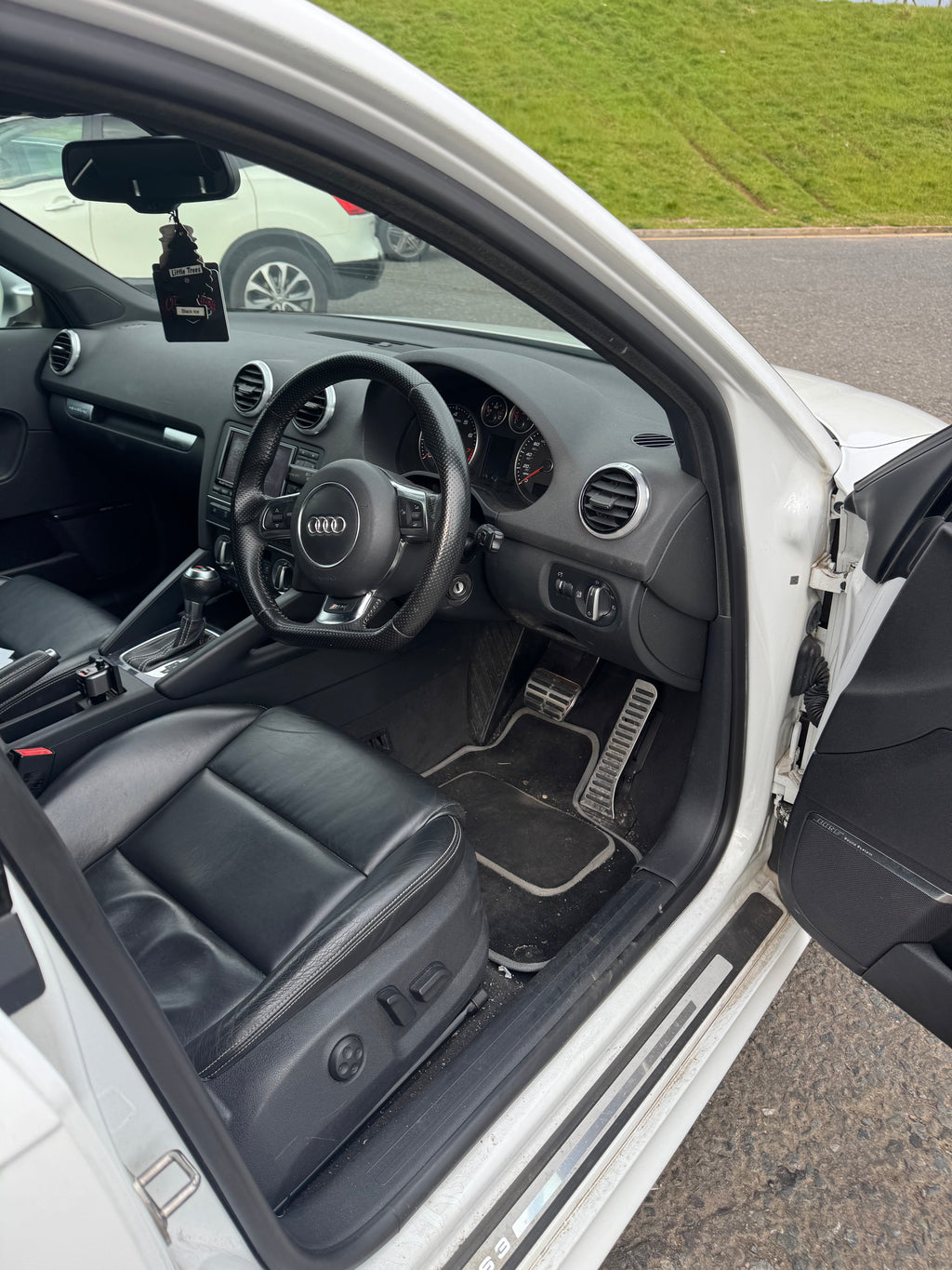 Audi RS3 8P – Full History – Major Maintenance Done – Under Market Value
