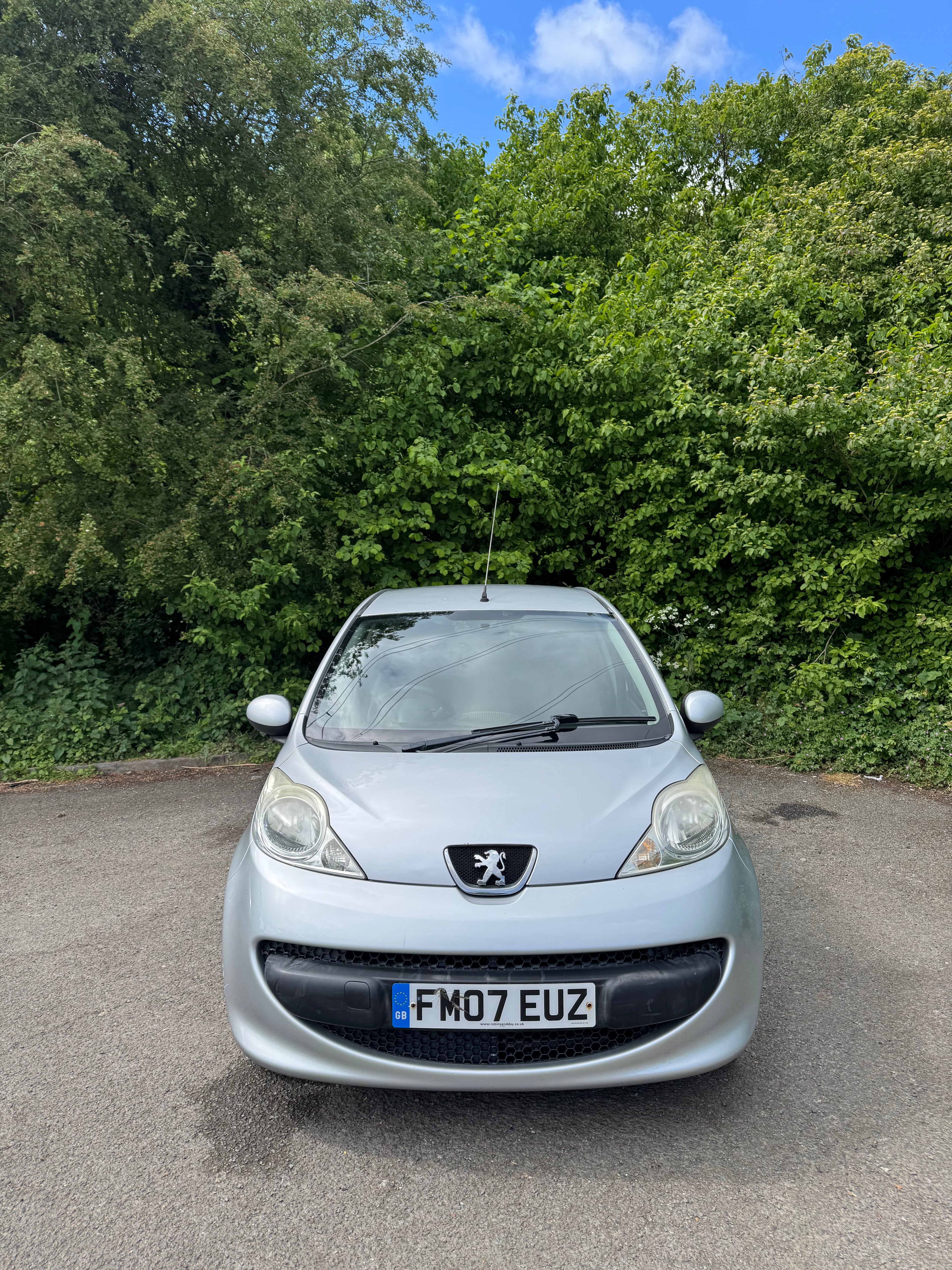 🚗 2007 Peugeot 107 – Perfect First Car