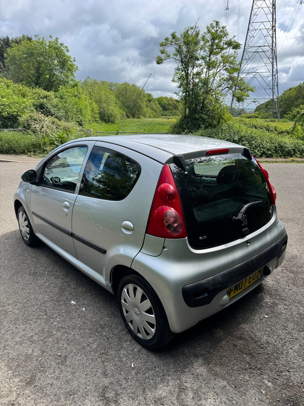 🚗 2007 Peugeot 107 – Perfect First Car