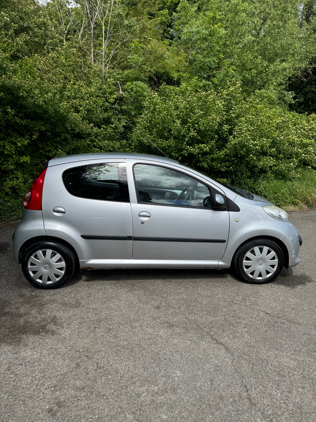 🚗 2007 Peugeot 107 – Perfect First Car