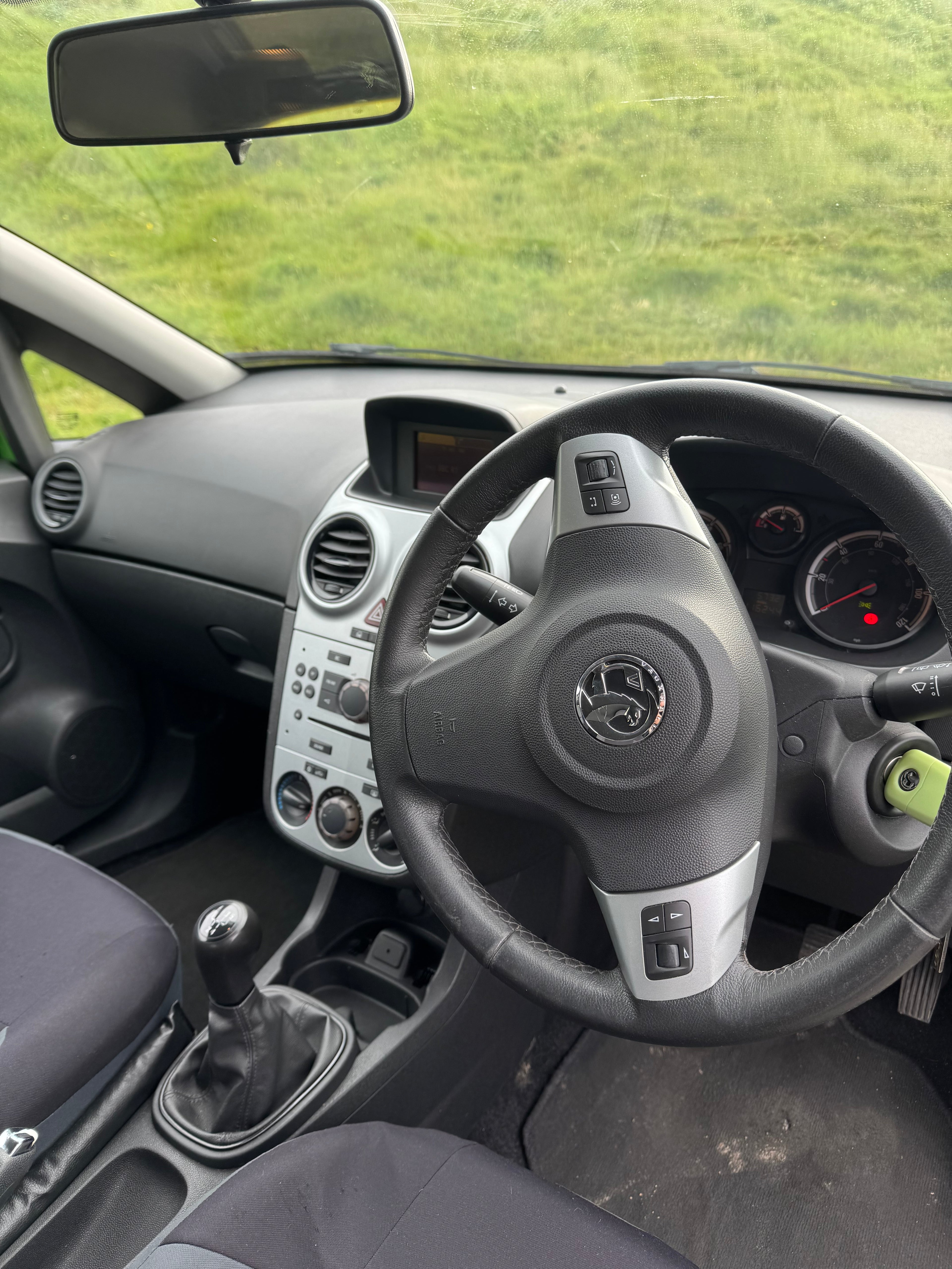 💚 Vauxhall Corsa – Perfect First Car / Cheap Run Around
